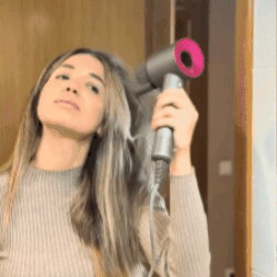 AEROVA™ Ionic Pro | Pelo seco y brillante en 5 minutos